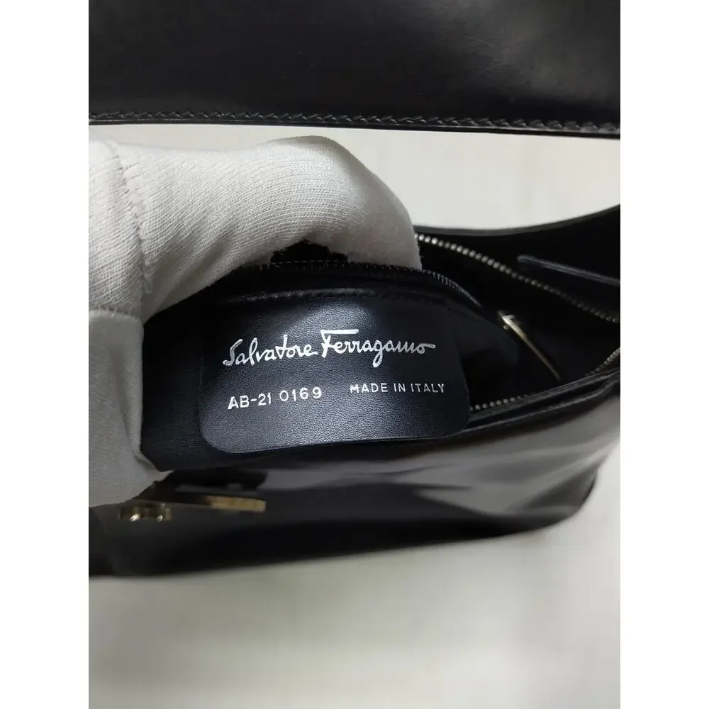 Salvatore Ferragamo Black Patent Leather Zipper Closure Hobo Shoulder Bag